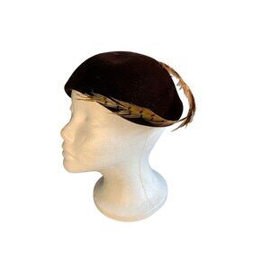 Hudson's Salon Ladies Brown Velvet Hat with Feather Accent Sz 22 Vintage